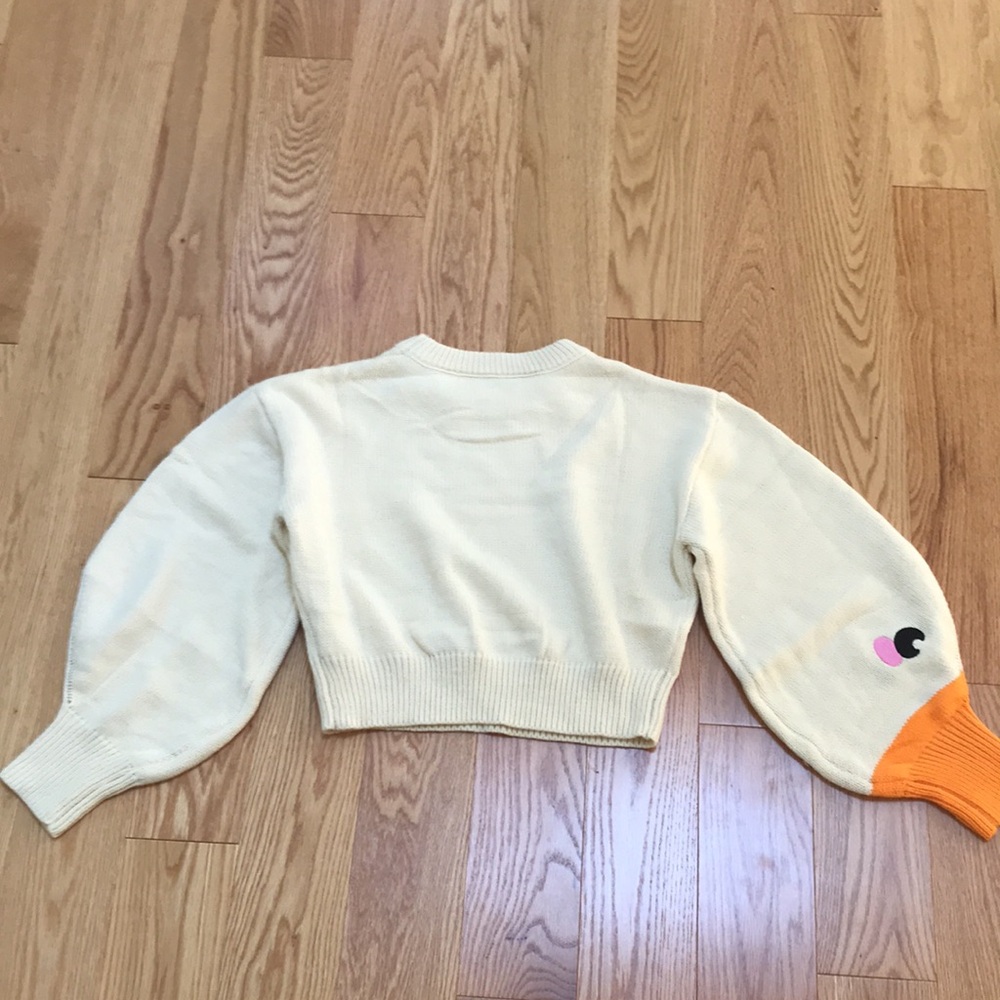 Cider small ivory goose pattern crew neck knit sweater. - Picture 13 of 13